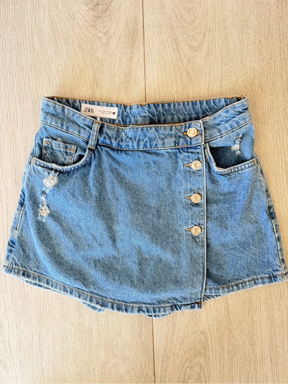 ZARA Light Blue Distressed Denim Skort in size S